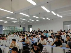超跑计划讲座：武汉科技大学城市学院